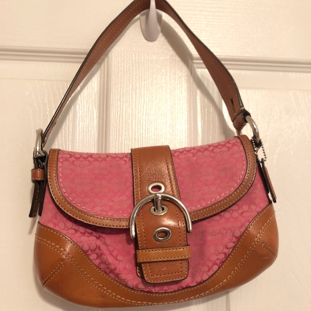 Adorable pink Coach purse